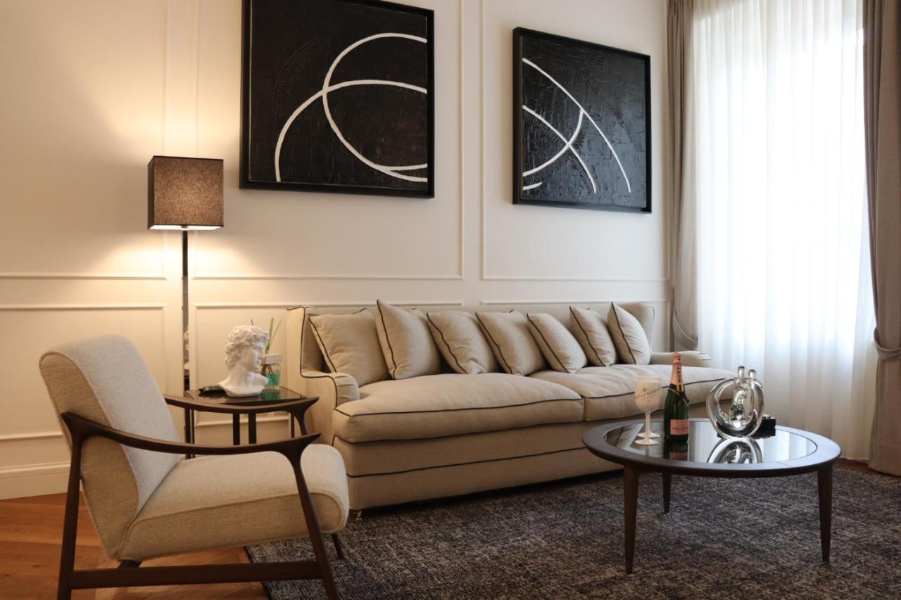 Calzaiuoli3 Luxury Flat In The City Center Of フィレンツェ エクステリア 写真